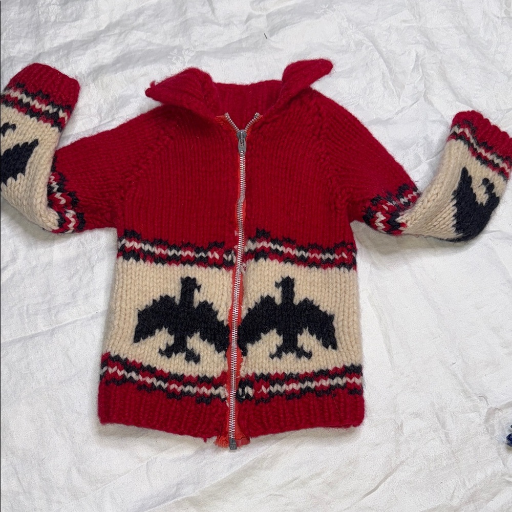🧡24m Kids red vintage Cowichan sweater with a thunderbird. Gender neutral